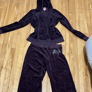 Women's Purple Velour Juicy couture tracksuit from 2000s